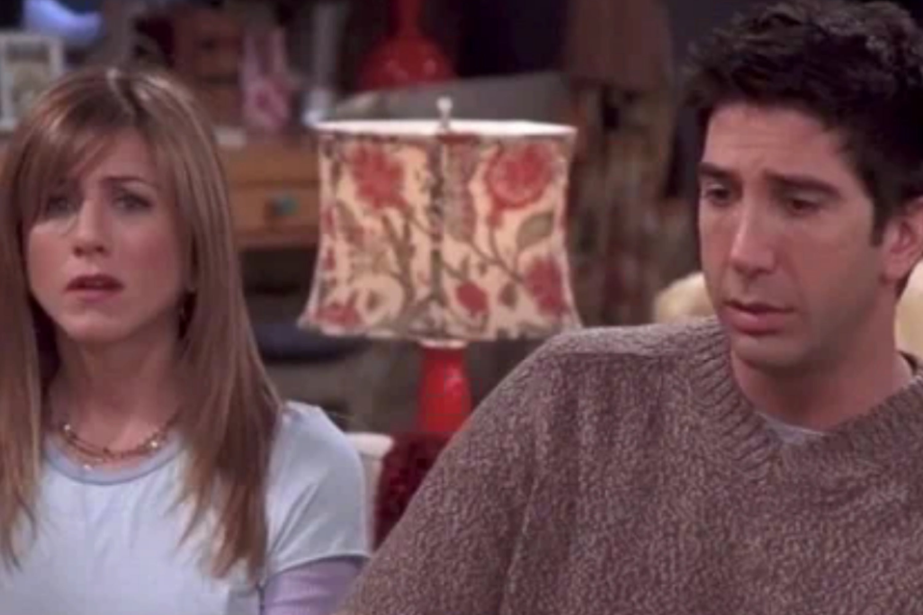 Jennifer Aniston and David Schwimmer in "Friends"