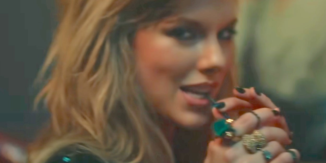 Make A T. Swift Playlist And We'll Guess Your Cocktail Order