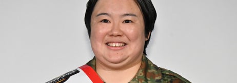 やす子さん（時事通信フォト）