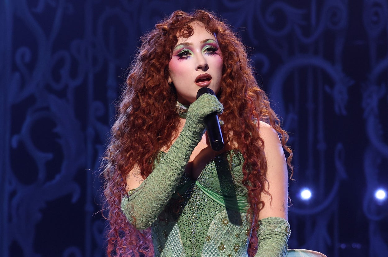 Make A 2020s Playlist And We'll Guess Your Hair Color