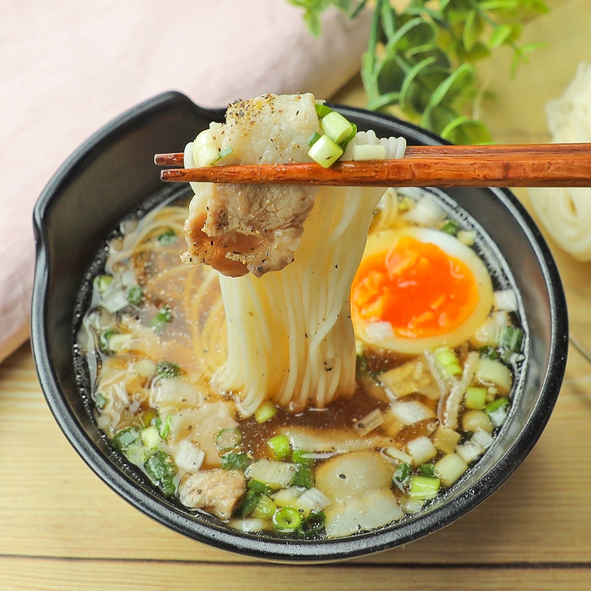 ウチではそうめんをこう食べてます】めんつゆだけには戻れん！毎日でも