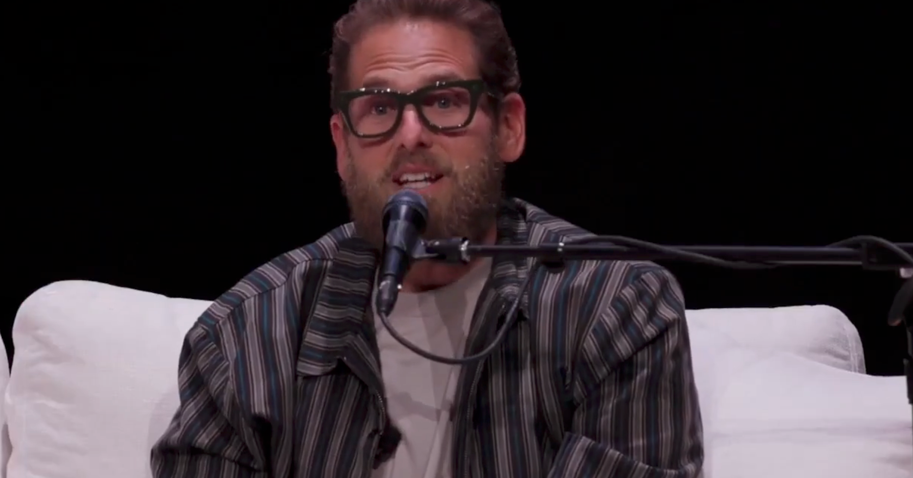 People Are Dying From Second-Hand Embarrassment After Watching This Cringeworthy Jonah Hill Interview Clip