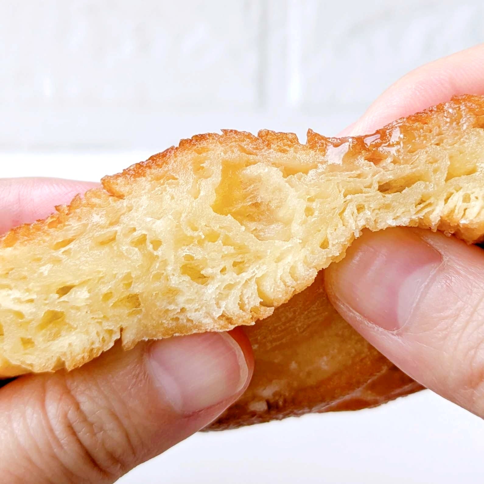 セブンの「お店で焼いたカリッじゅワッサン」が絶品！じゅわっと溢れる