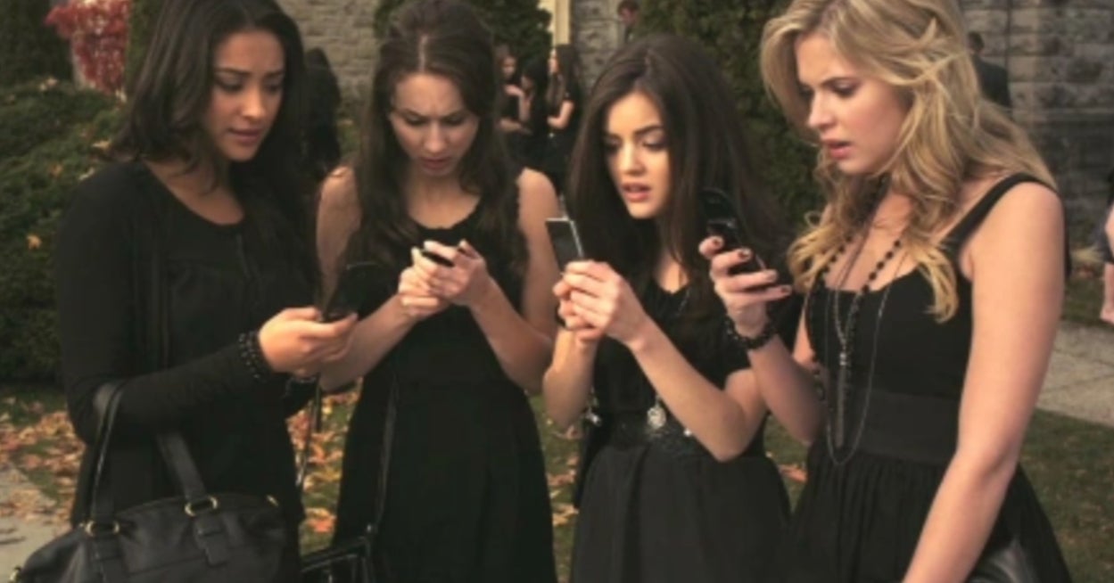 Pick Between "A" Texts To Reveal Your "Pretty Little Liars" Personality
