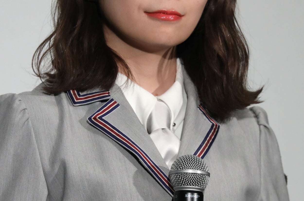 秋元真夏さん（時事）