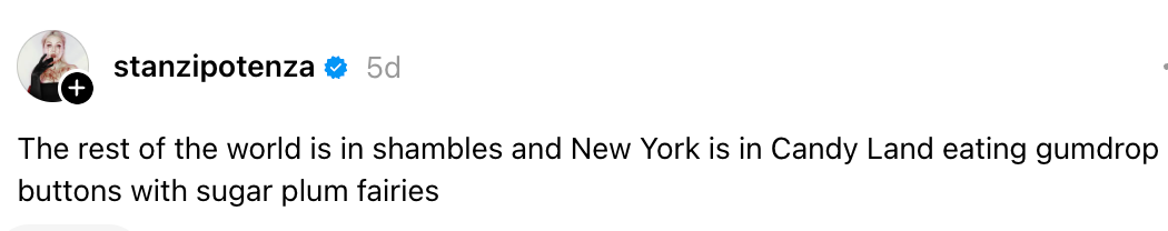 Teksten kontrasterer på humoristisk vis globalt kaos med New Yorks lunefulle, eventyrlignende opplevelse i Candy Land