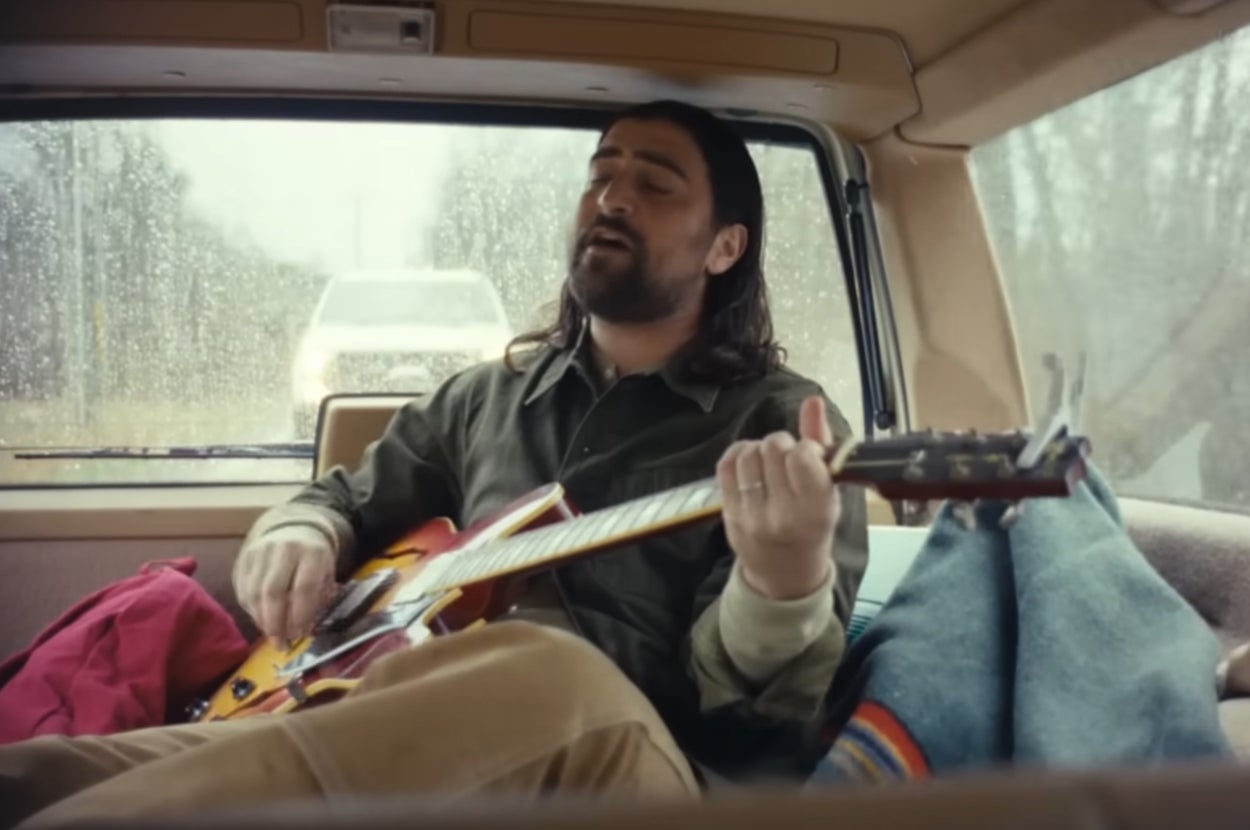 What's Your Autumn Song? Find Out Through Your September Choices