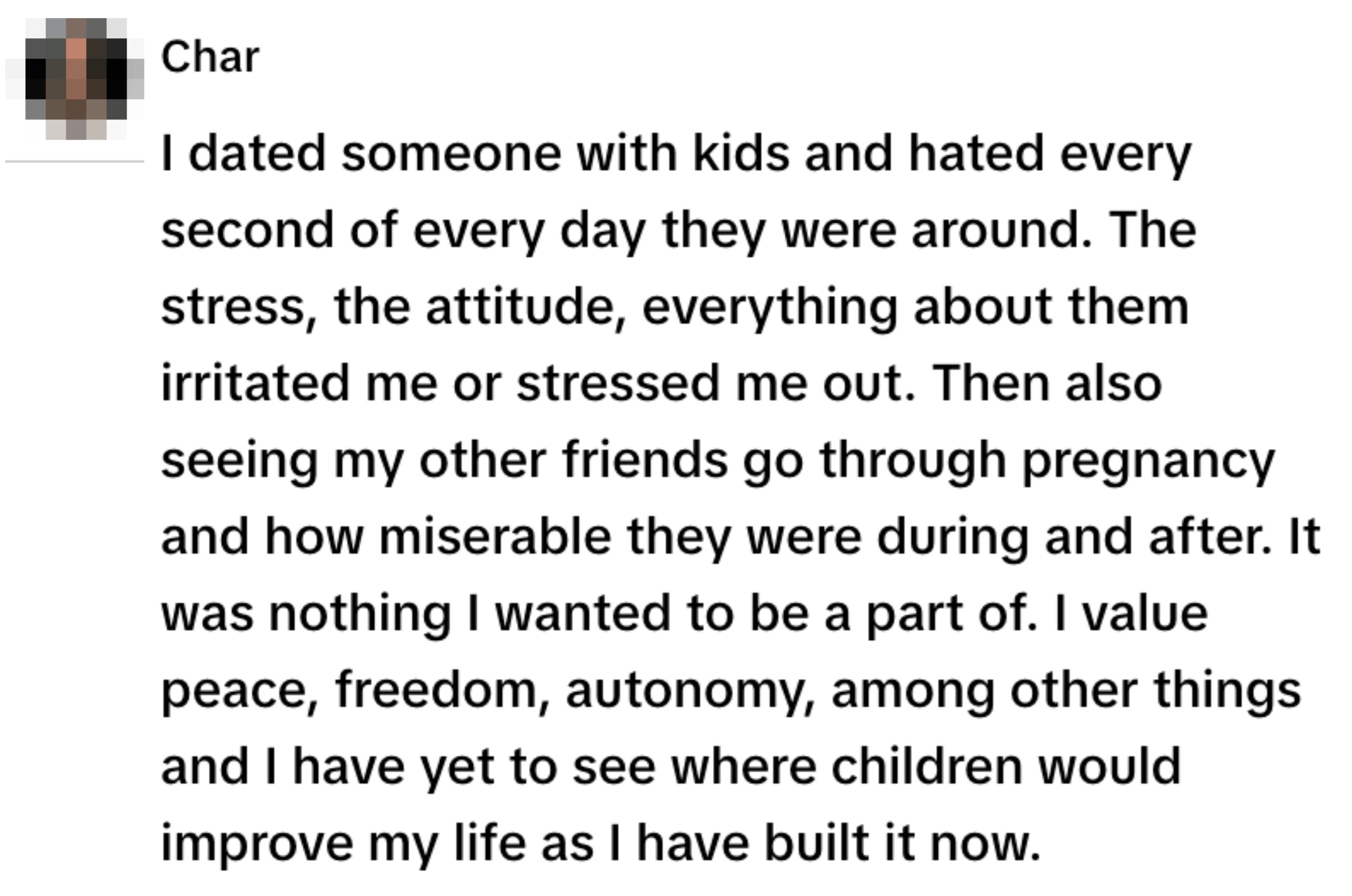 Summary of a message expressing relief at avoiding parenthood and valuing peace and freedom instead