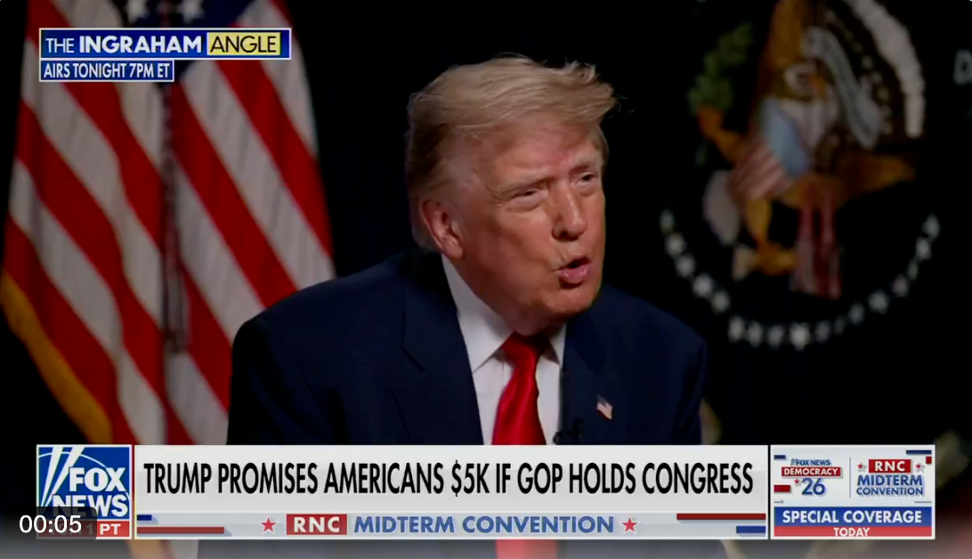 Donald Trump i TV-intervju, tekst på skjermen: