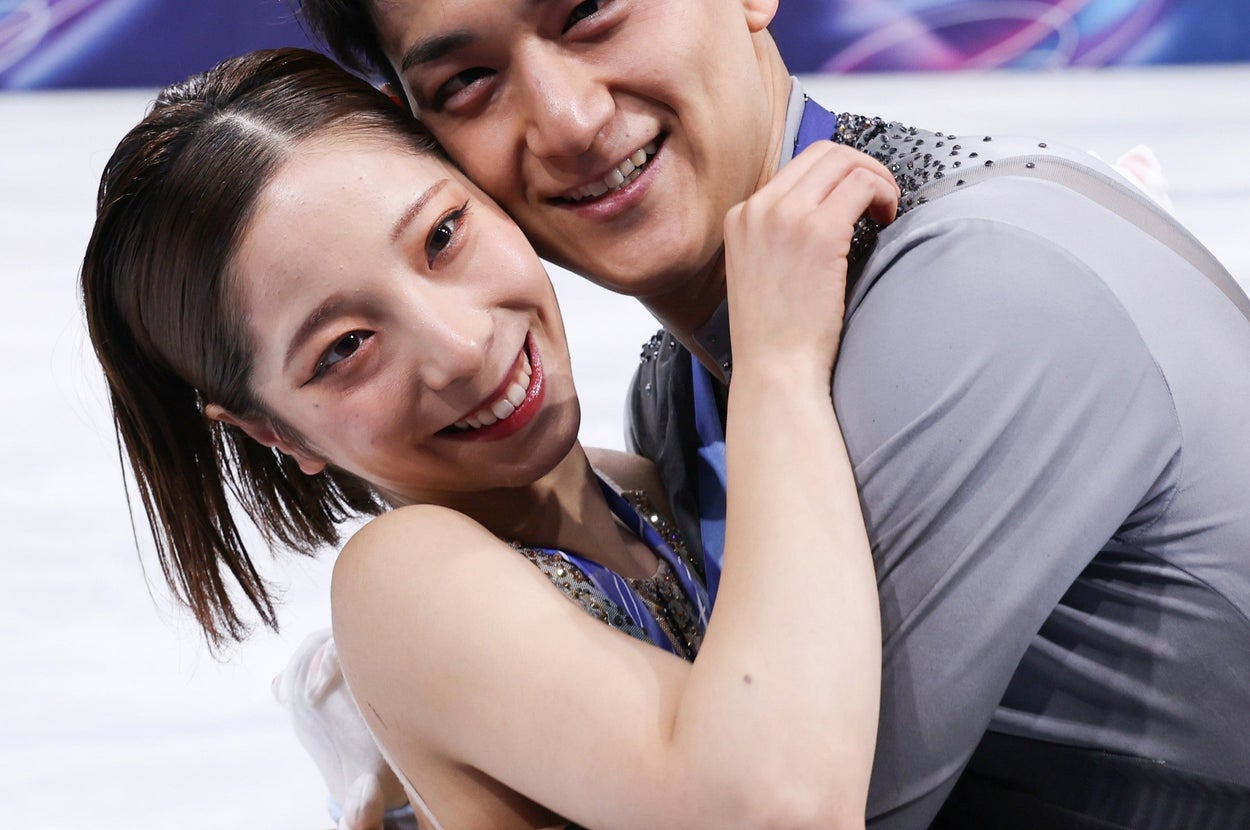 三浦璃来さん（左）、木原龍一さん（右）（時事）