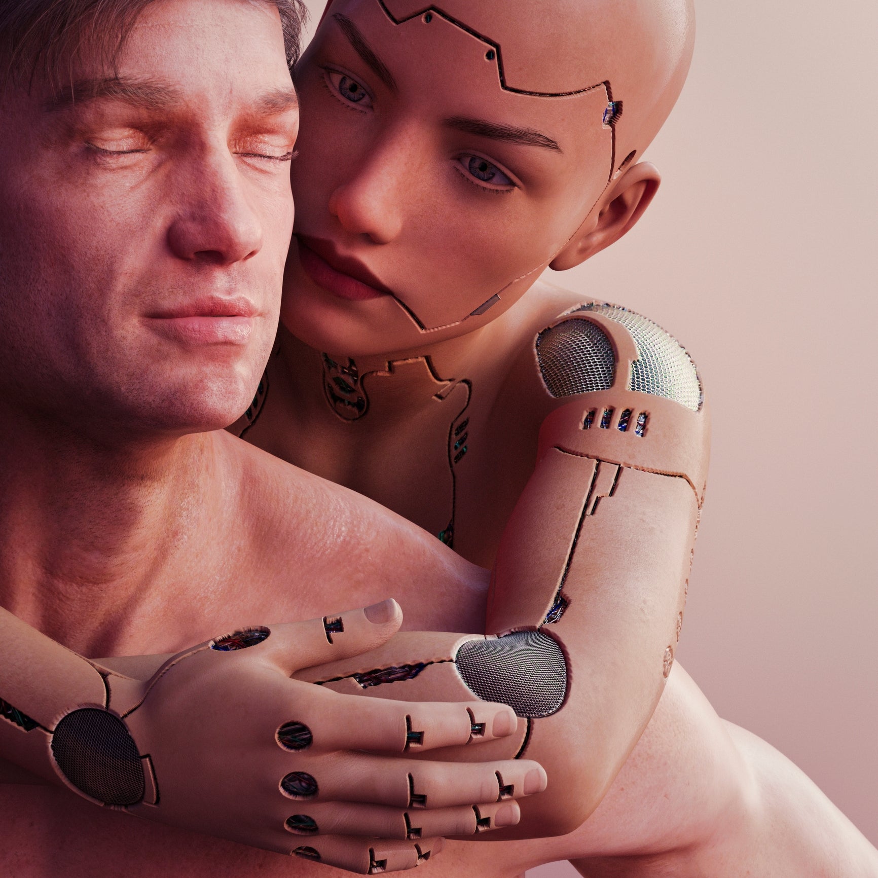 Mann omfavnet av en humanoid robot med synlige mekaniske ledd