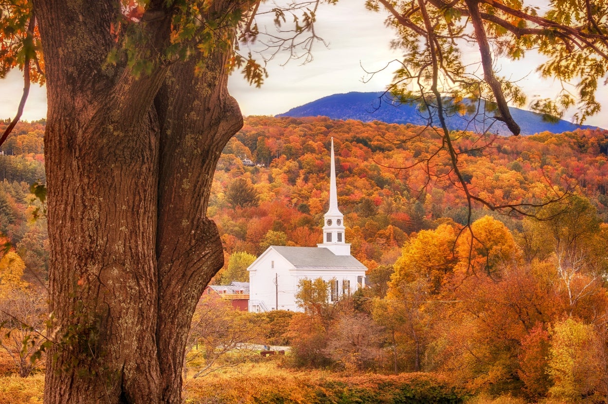 Travel Around Europe And Get The Perfect Fall Trip In The United States