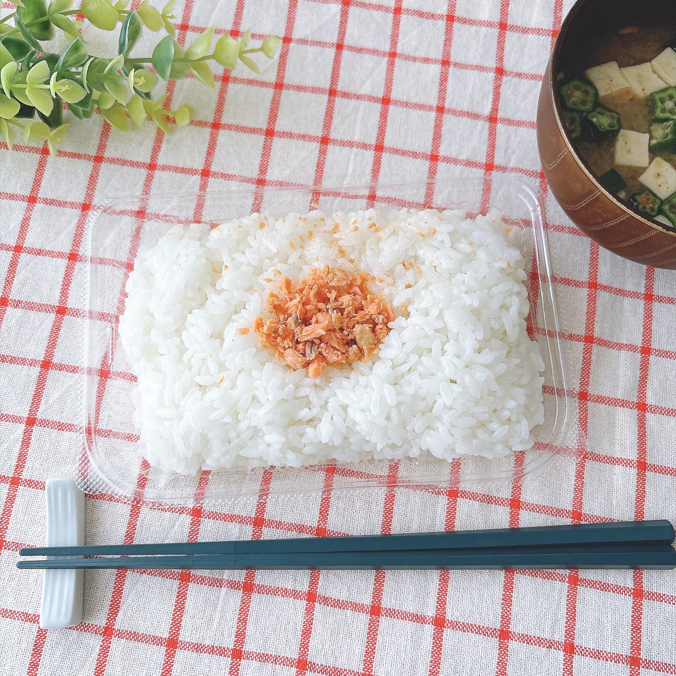 ローソン297円弁当「ごはんがすすむ ぼだっこ（鮭）」の実食レビュー！
