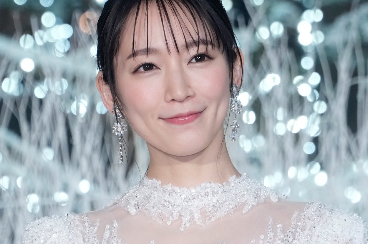 吉岡里帆さん（時事通信フォト）