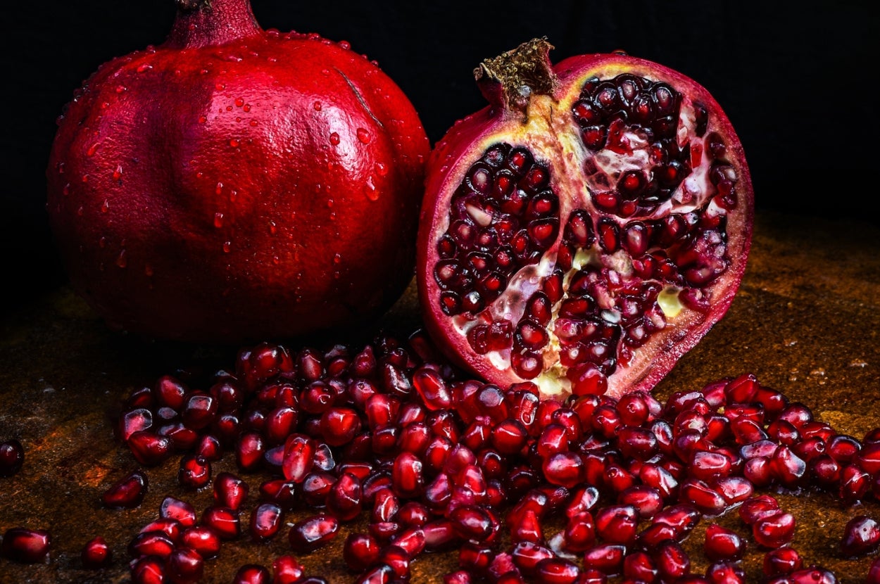 Choose Your Favorite Autumn Fruits And We'll Tell You What Autumn Color You Are