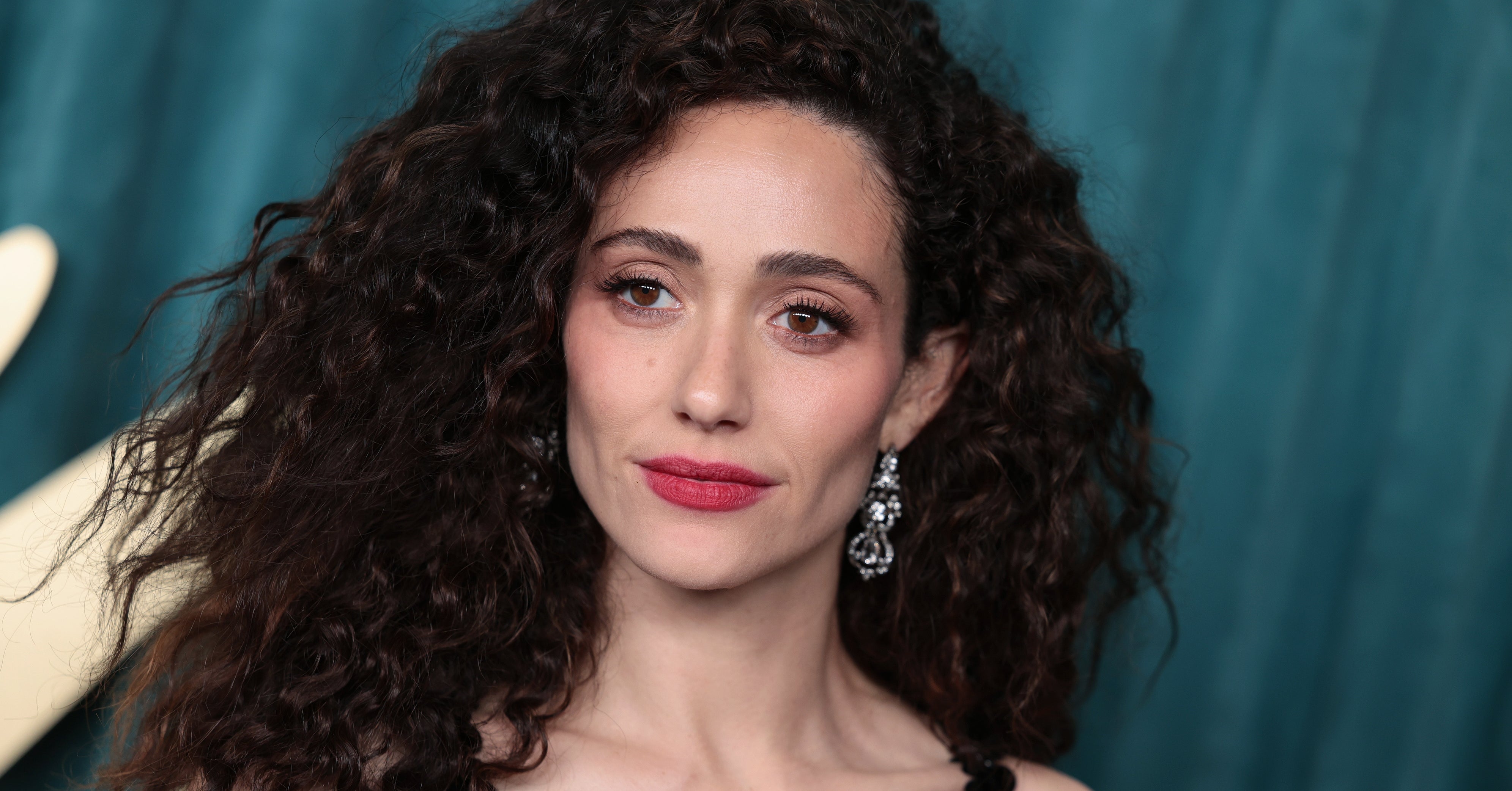 "This Is An Insane Conversation To Have": People Are Stunned At Emmy Rossum's Admission About How Her “Shameless” Nude Scenes Affected Her Dating Life