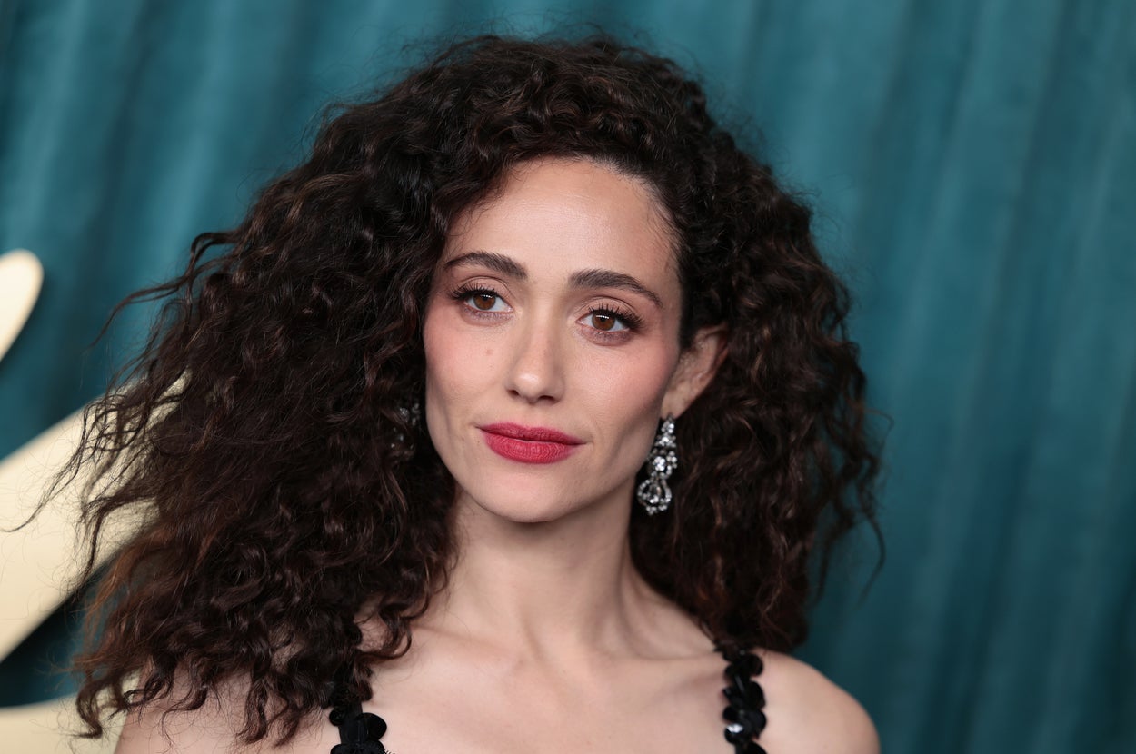 "This Is An Insane Conversation To Have": People Are Stunned At Emmy Rossum's Admission About How Her “Shameless” Nude Scenes Affected Her Dating Life