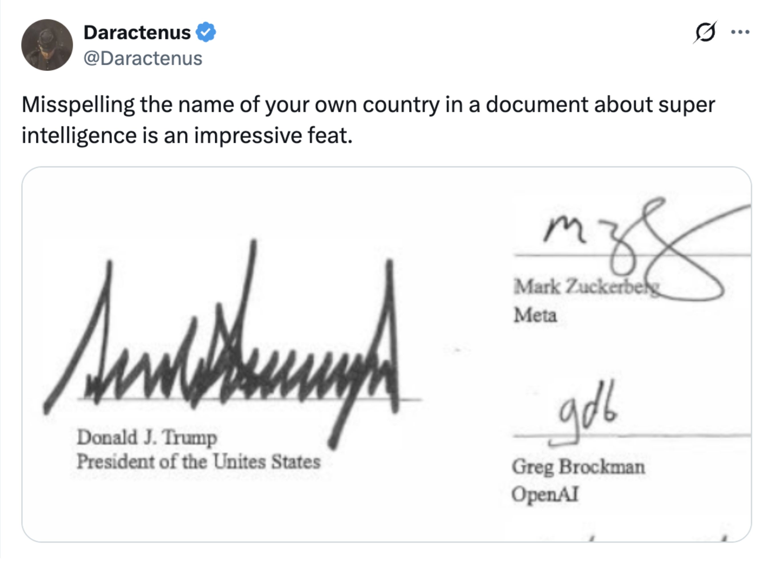 Skjermbilde av en tweet som refererer til et dokument der "USA" er feilstavet over en signatur som tilskrives en tidligere president