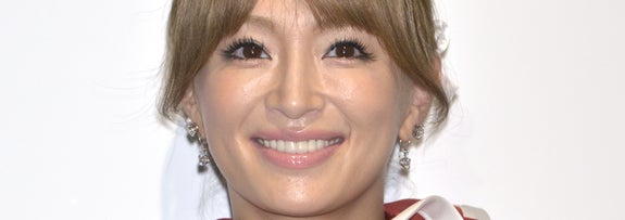 浜崎あゆみさん（時事通信フォト）