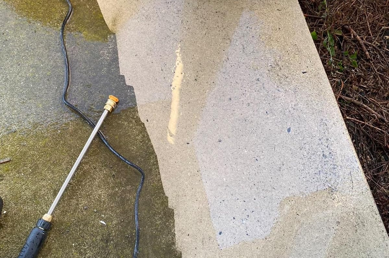 If You’re Deeply Serious About Deep Cleaning, You’ll Want These 40 Products
