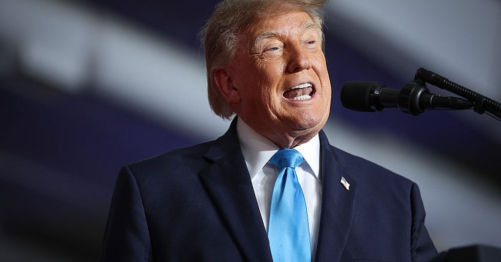 Trump Suit Detail Has Everyone Talking Recession
