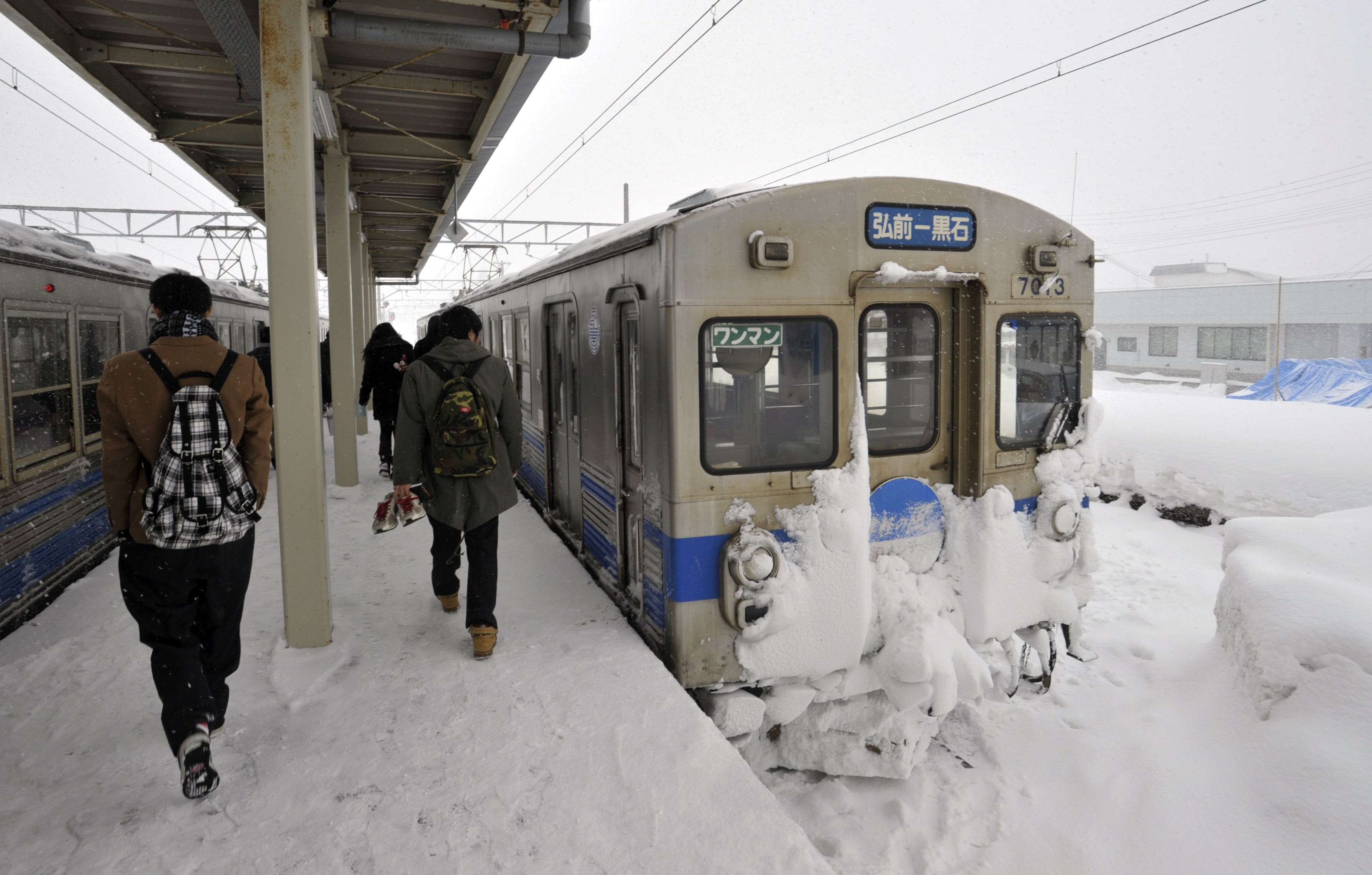 弘南鉄道の列車（時事通信フォト）