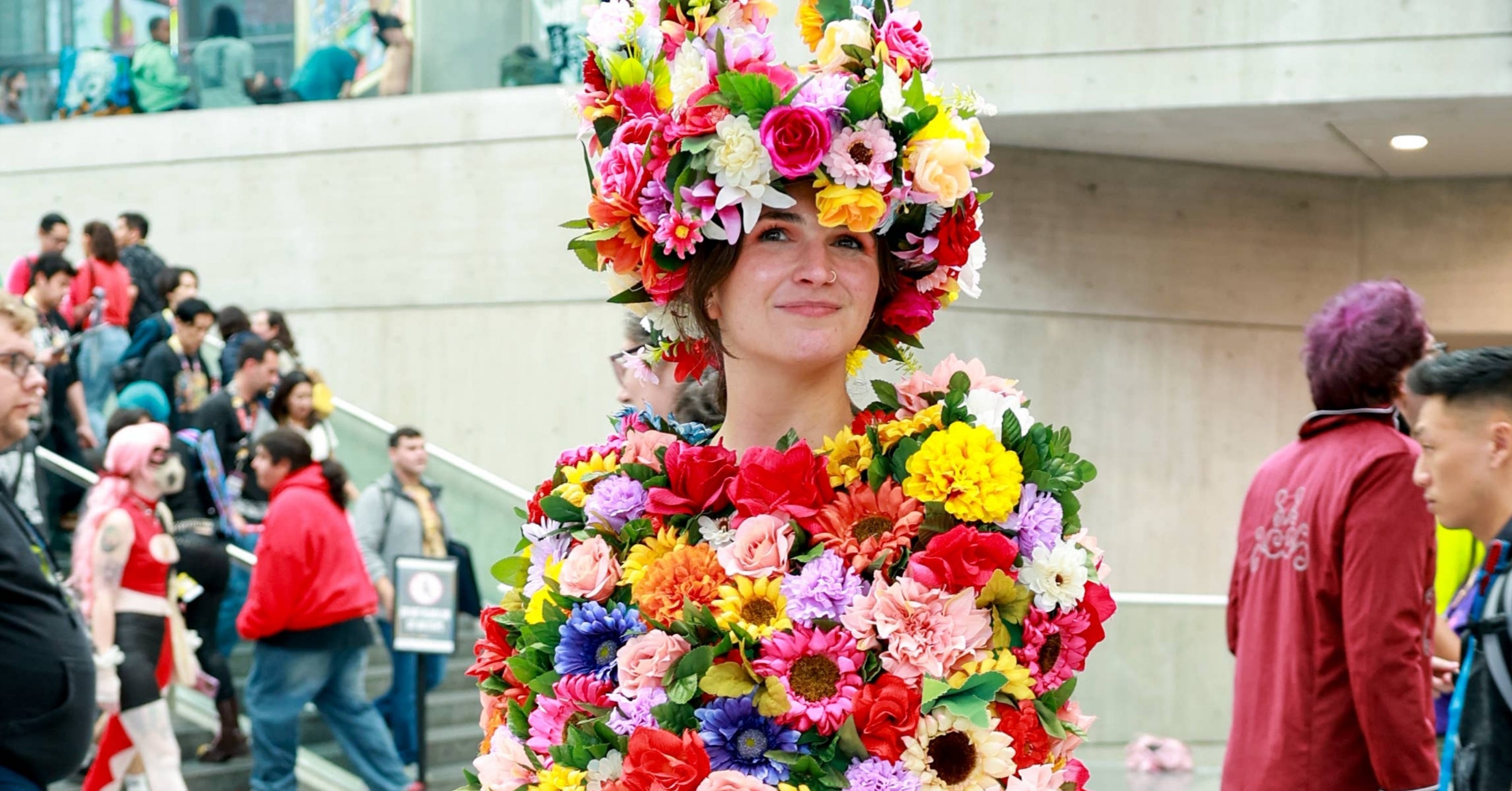 35 Cosplayers Are Revealing Their 2026 New York Comic Con Costumes, And I'm Laughing So Hard At Some Of These That My Ribs Are Cracking