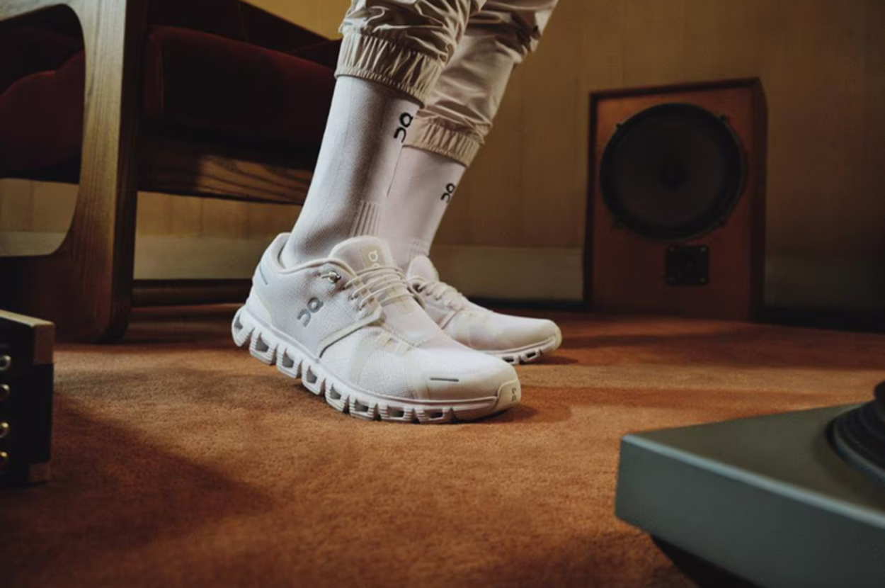 If You’re 50 And Up, Podiatrists Explain The Shoe Features You Absolutely Need Right Now