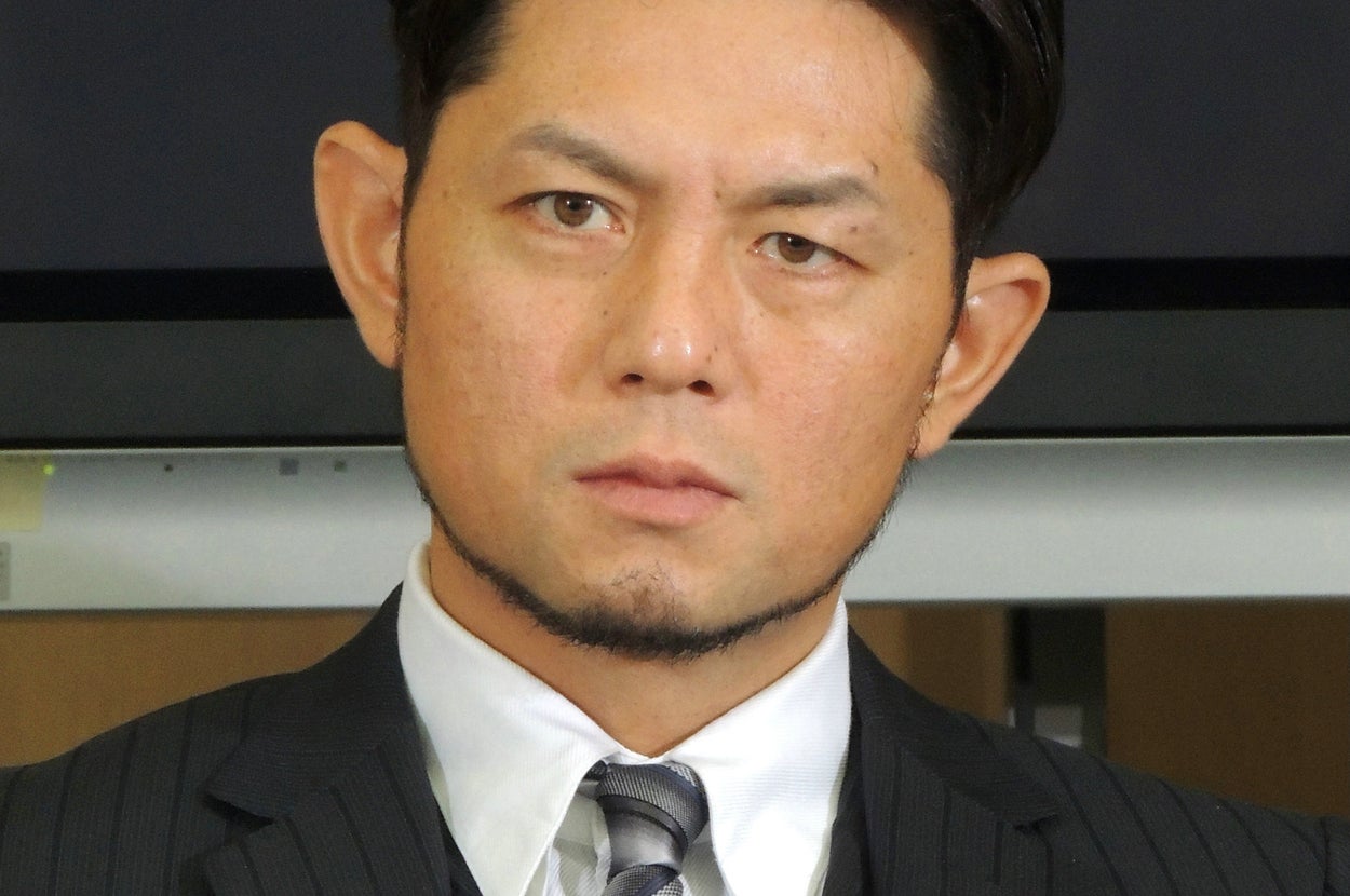 的場浩司さん（2013年撮影／時事）