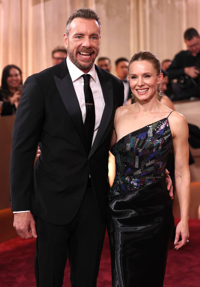 Dax Shepard and Kristen Bell attend the 83rd annual Golden Globe Awards at The Beverly Hilton on January 11, 2026 in Beverly Hills, California.