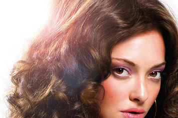 Amanda Seyfried As Linda Lovelace And Other Links pic picture
