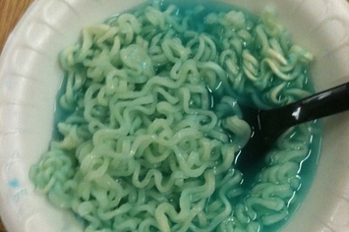Do Not Use Pixy Stix Instead Of The Flavor Packet For Ramen