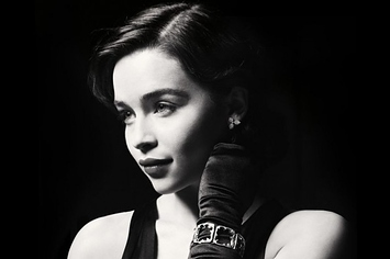 Broadway Theatergoers Can’t Stop Taking Pictures Of Naked Emilia Clarke