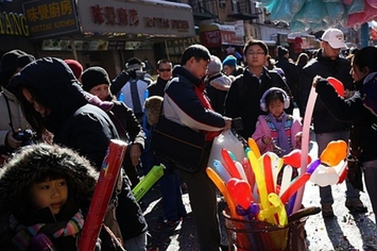 59 Pictures Of Chinese New Year's Celebrations From Around The World