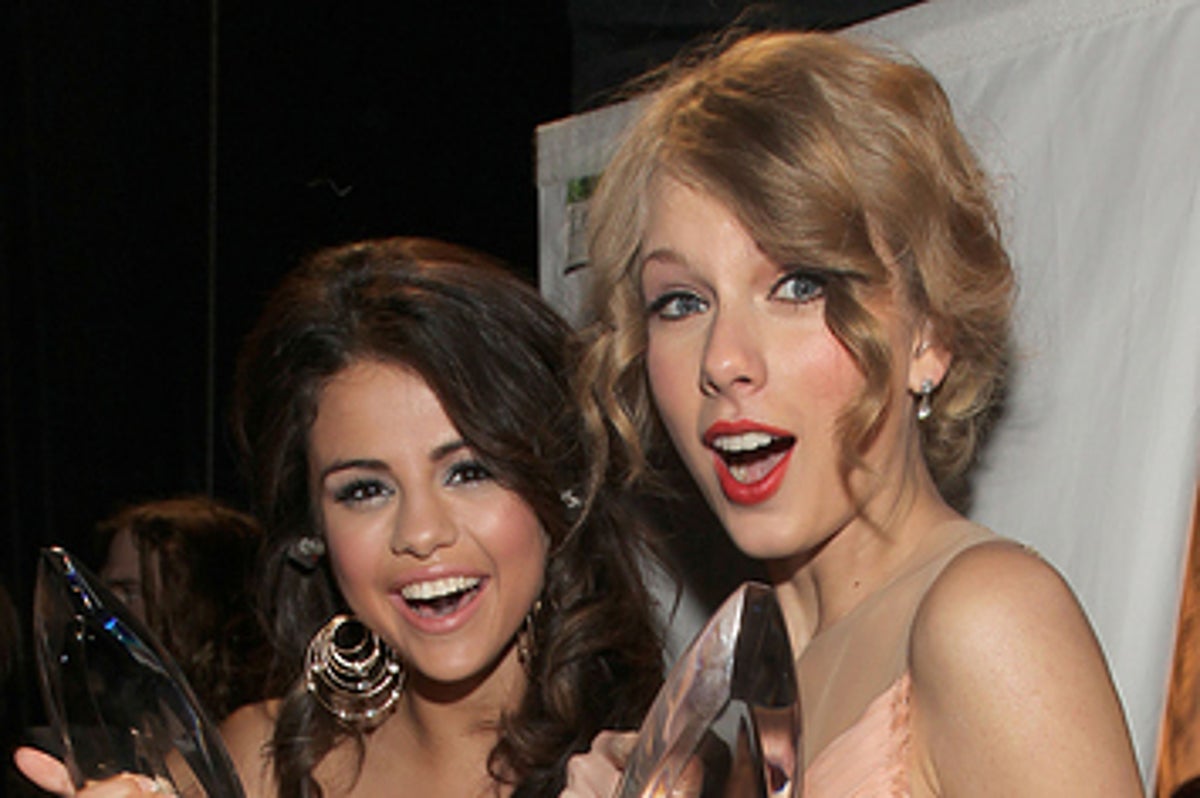1200px x 798px - Selena Gomez And Taylor Swift Would Be The Perfect Power Couple