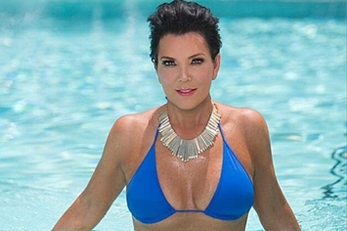 Mitt Vergevingsgezind Schots Kris Jenner Posts A Bikini Photo