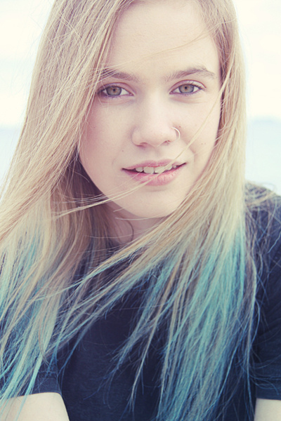 52 Best Images Blue Dip Dye On Blonde Hair : Blonde blue dip dyed … | Colored hair tips, Dyed blonde ...