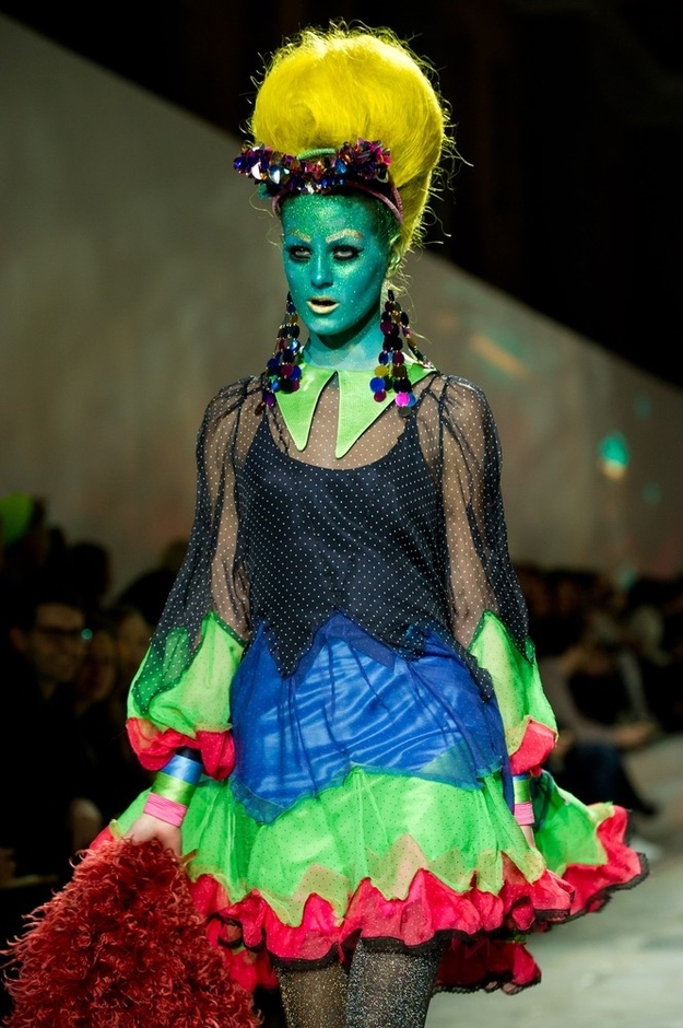 22 Outrageous Photos From Meadham Kirchhoff's Fashion Show