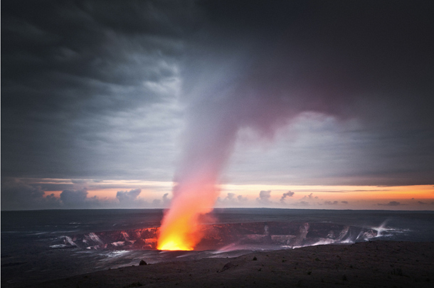 Halemaumau Crater © Darren Woolridge
