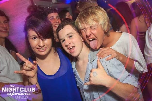 Free Funny Under 18 Nightclub Photos Phong Thuỷ Tử Vi Tướng Số