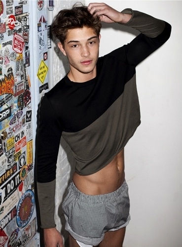 18 Pictures Of Francisco Lachowski Being Sexy