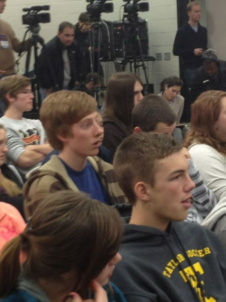 These kids at a Rick Santorum rally.
