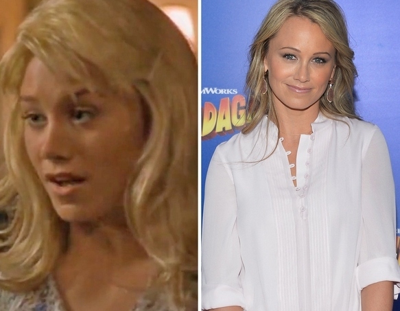 Christine Taylor (Laura)