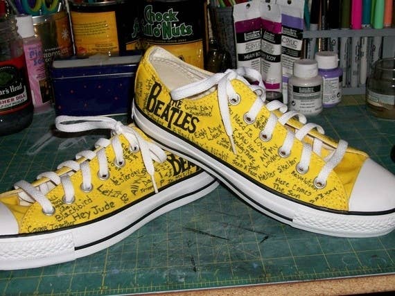 30 Diy Ways To Jazz Up Your Converse Sneakers