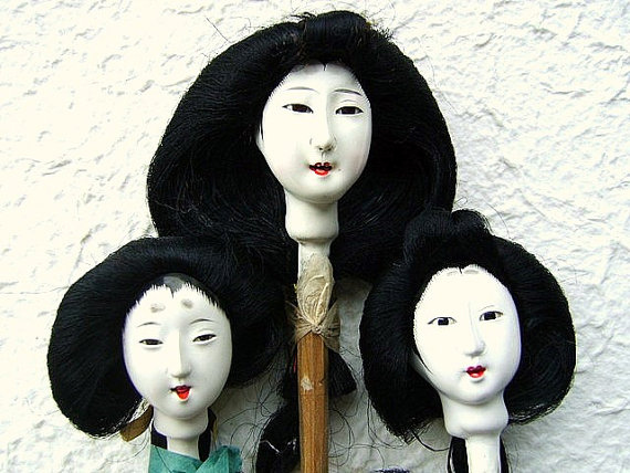 Hina Matsuri Doll Heads - Vintage Japanese Doll Heads

http://www.etsy.com/shop/vintagefromjapan?...