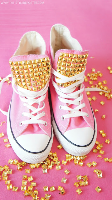 HOW TO DIAMOND LACE CONVERSE (EASY Way) - YouTube