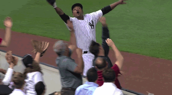 Wise did a great job of this. He kept enough doubt as he descended out of the view of the camera that no one knew if he had it. Sure from this other angle it's clear he didn't, but neither the umpire, nor the TV crew could tell on first look.