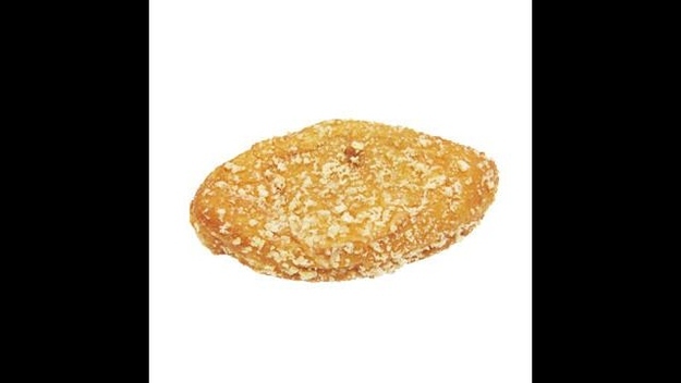 Are traditional donuts just too sweet for you? Meat it up with a Curry Beef donuts from Dunkin' Donuts in China. Curry, beef, sugar, fried dough ... Yep, this doughnut hits all the major food groups!
