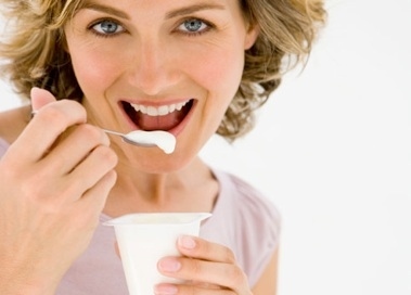 "I eat yogurt while I say, 'Hey!'"