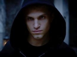 dress as A from prretty little liars (aka nasty stalker) all you need is a black hoodie and black gloves